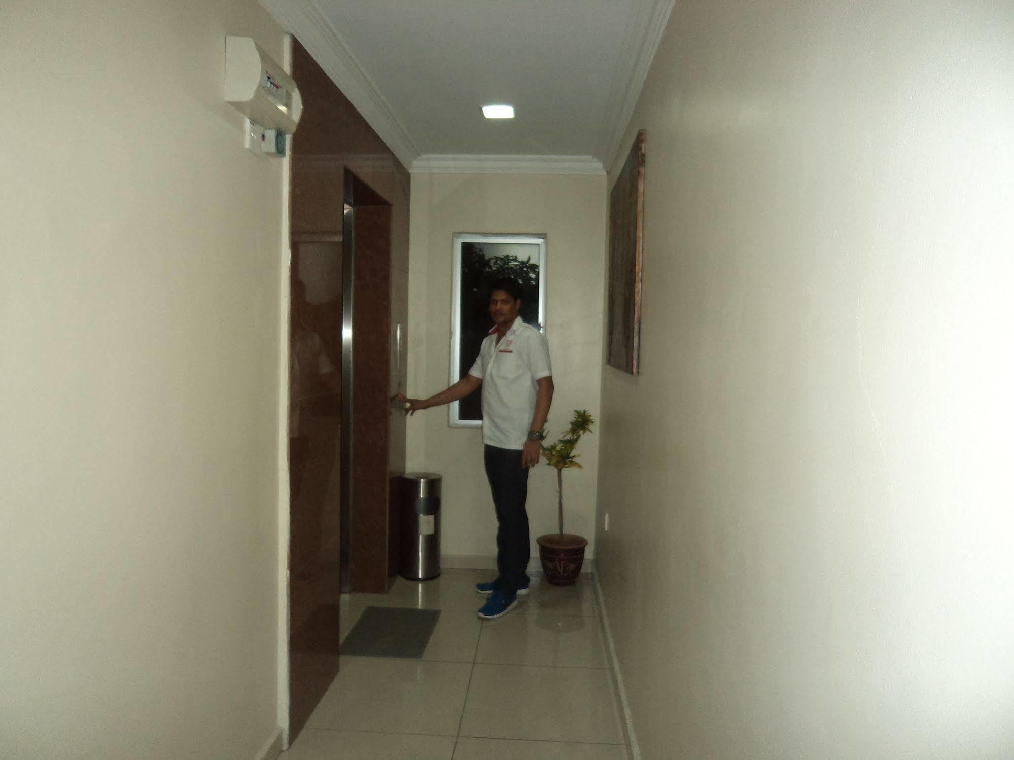 Oyo 424 Kk Inn Hotel Ampang  Esterno foto