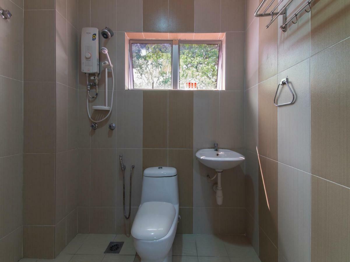 Oyo 424 Kk Inn Hotel Ampang  Esterno foto